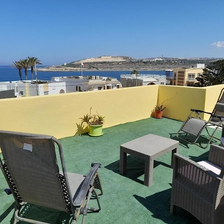 Sunshine Holiday Apartment 5 With Spectacular Seaviews เซนต์พอลส์เบย์ ภายนอก รูปภาพ