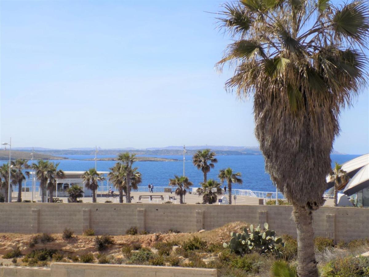 Sunshine Holiday Apartment 5 With Spectacular Seaviews เซนต์พอลส์เบย์ ภายนอก รูปภาพ