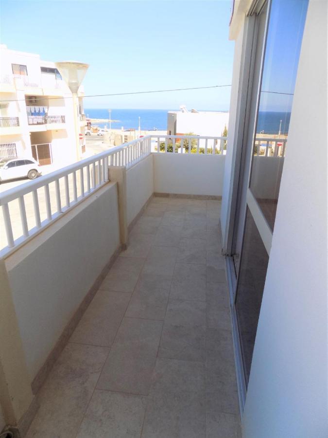 Sunshine Holiday Apartment 5 With Spectacular Seaviews เซนต์พอลส์เบย์ ภายนอก รูปภาพ