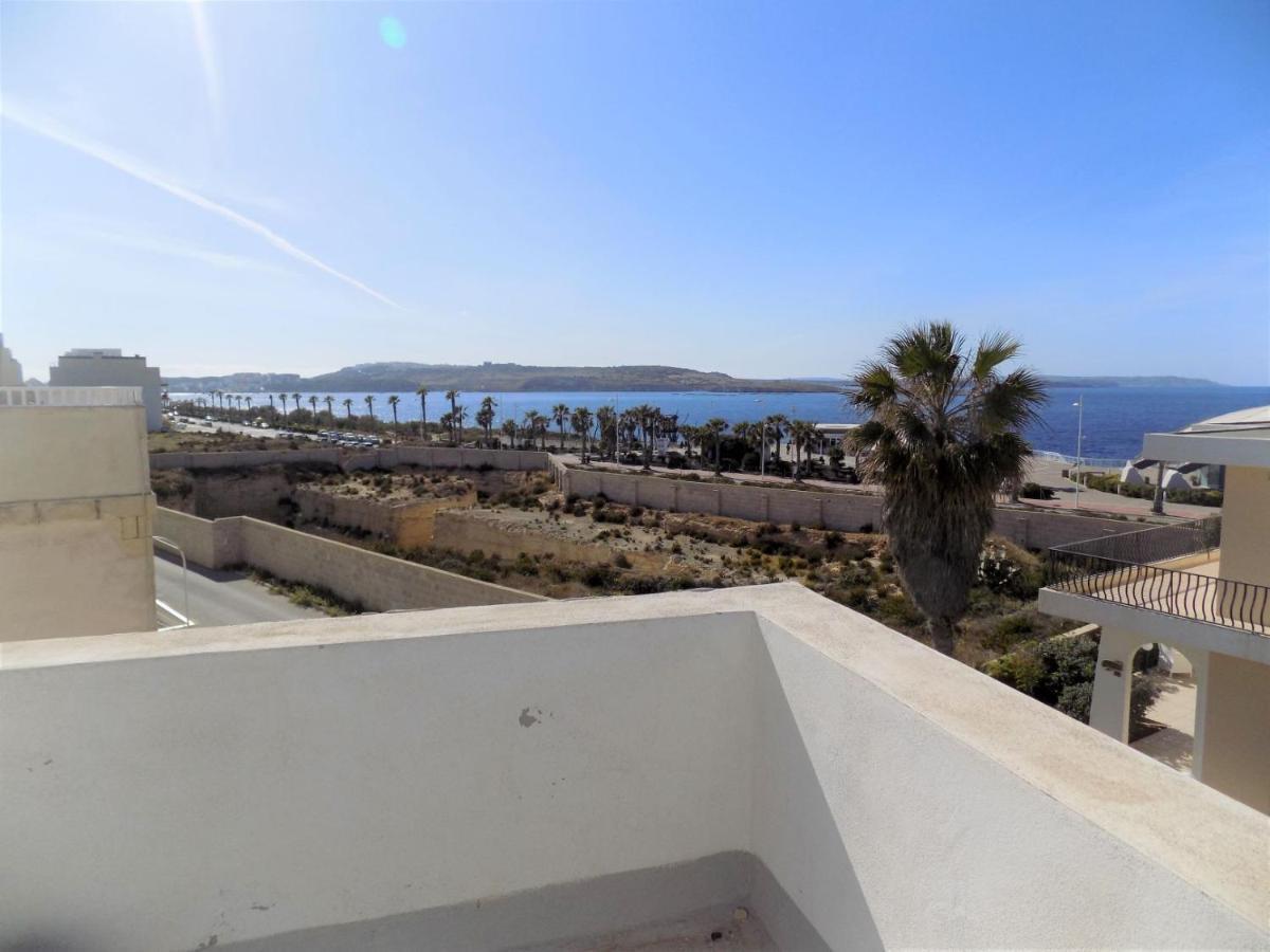 Sunshine Holiday Apartment 5 With Spectacular Seaviews เซนต์พอลส์เบย์ ภายนอก รูปภาพ