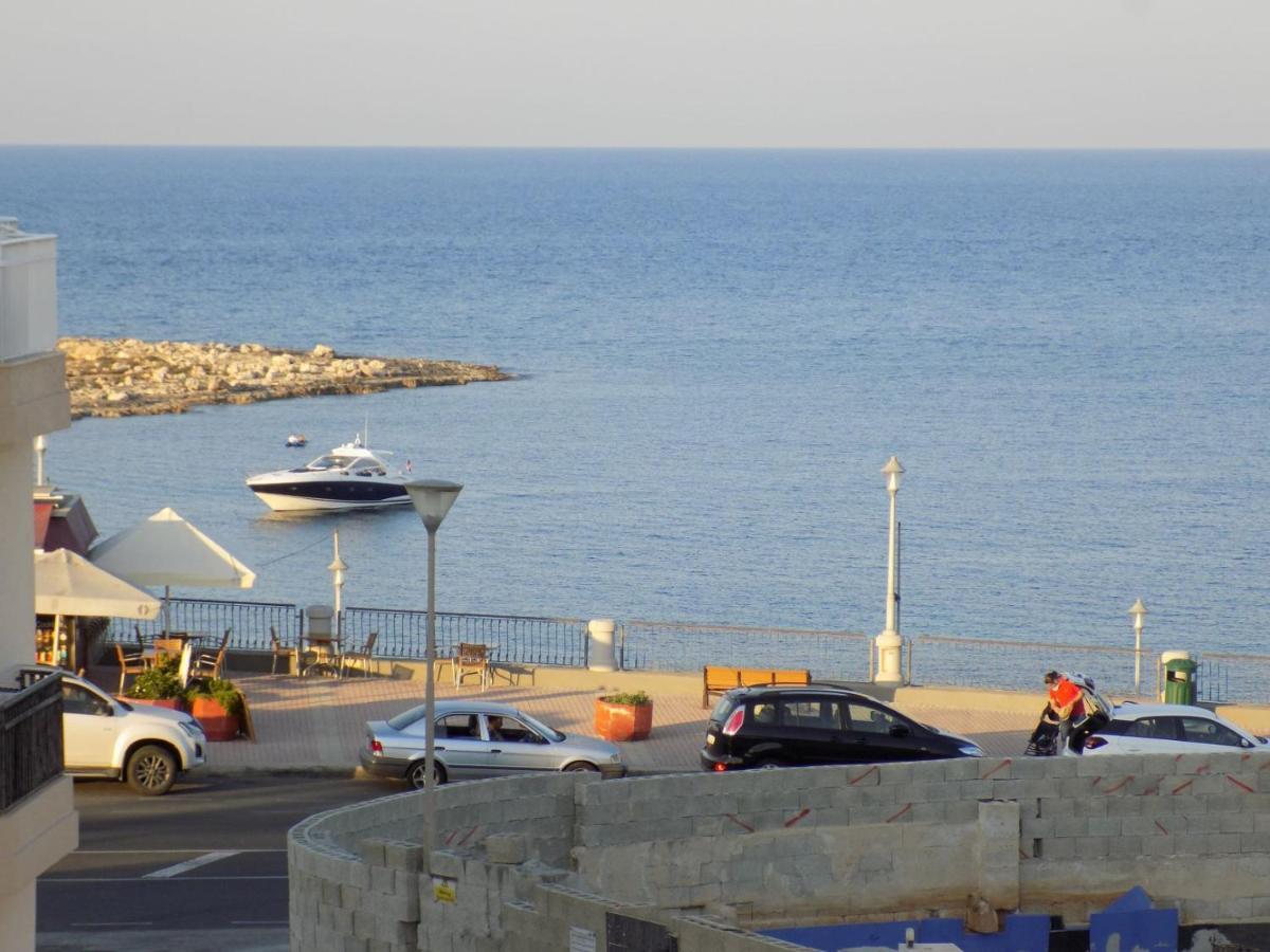 Sunshine Holiday Apartment 5 With Spectacular Seaviews เซนต์พอลส์เบย์ ภายนอก รูปภาพ